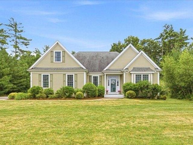 House for sale in Carver, Massachusetts