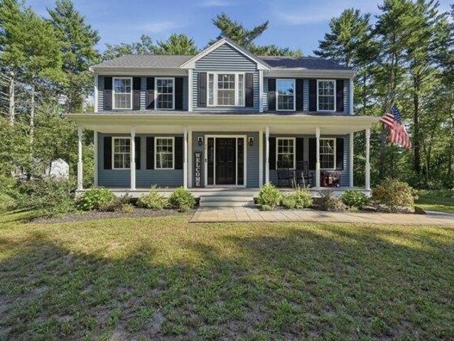 House for sale in Huckleberry Corner, Carver