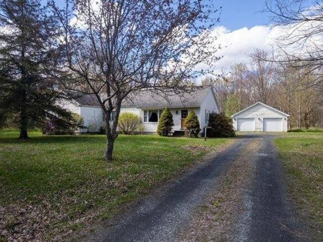 House for sale in Castleton, Vermont