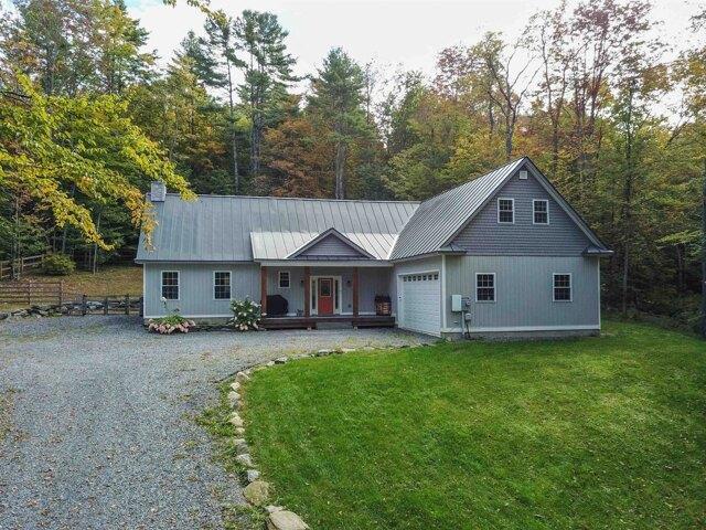 House for sale in Cavendish, Windsor County