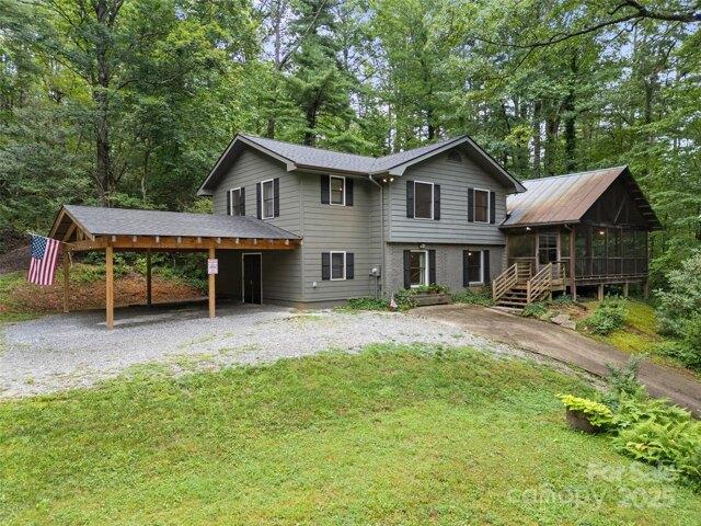 House for sale in Cedar Mountain, North Carolina