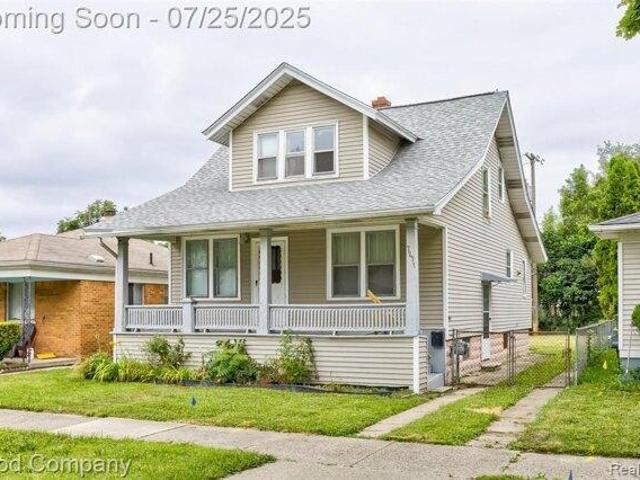 House for sale in Center Line, Michigan