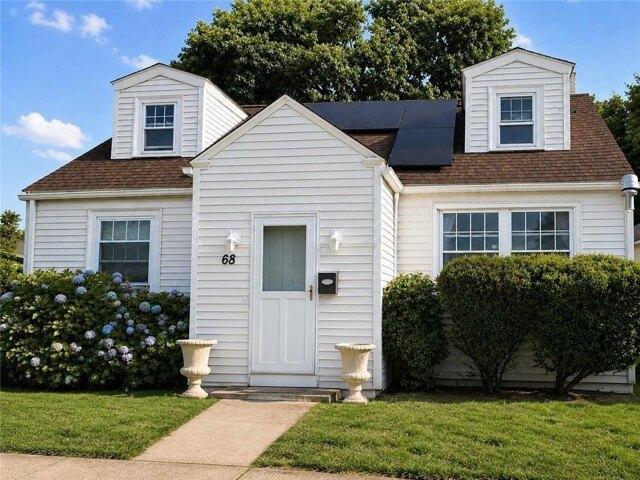 House for sale in Central Falls, Rhode Island