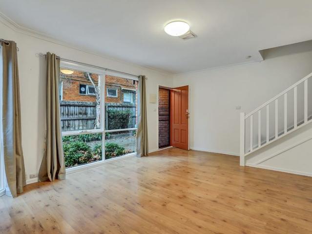Townhouse for rent in Camerons Creek, Victoria
