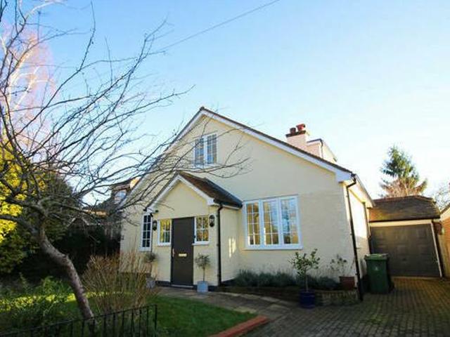House for rent in Surrey