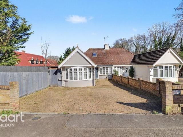 House for sale in Langdon Hills, Essex