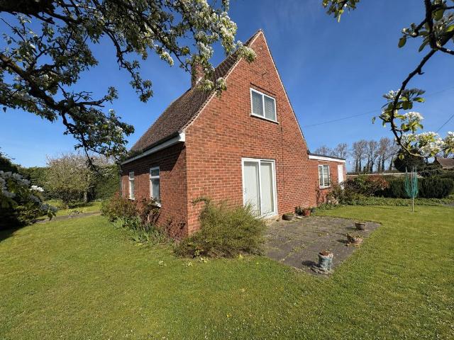 House for sale in Gosberton Clough, Lincolnshire