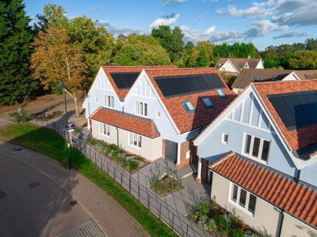 House for sale in Purdis Farm, Eastbridge