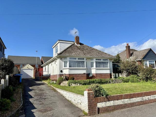 House for sale in Hamworthy, Poole