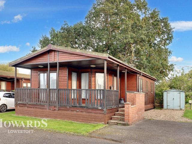 House for sale in Eastbridge, Suffolk
