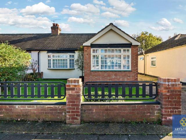 House for sale in Romford, Havering