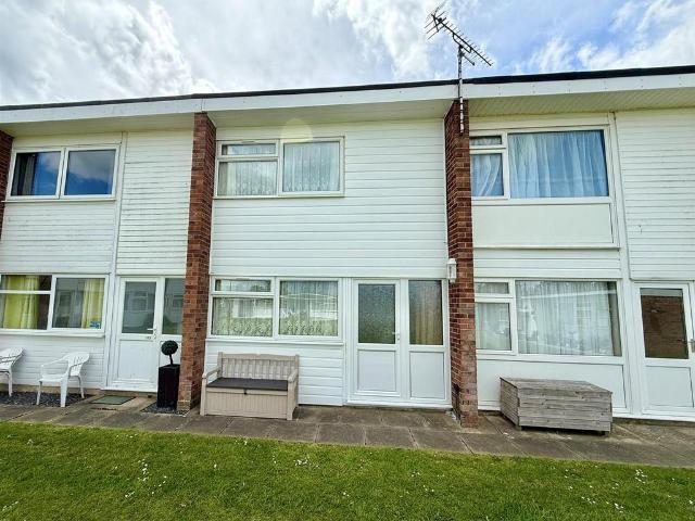 House for sale in Stokesby, Norfolk