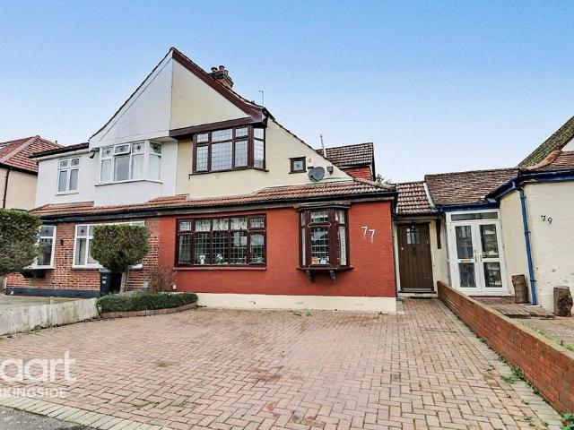 House for sale in London Borough of Redbridge, Greater London