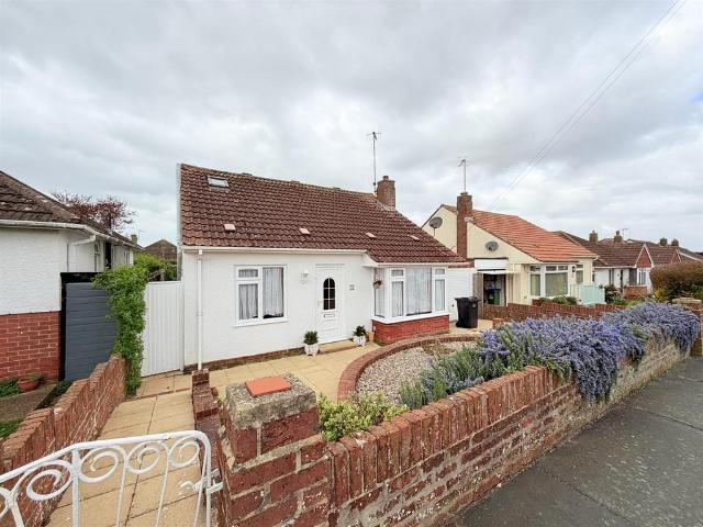 House for sale in Seaford, Iford