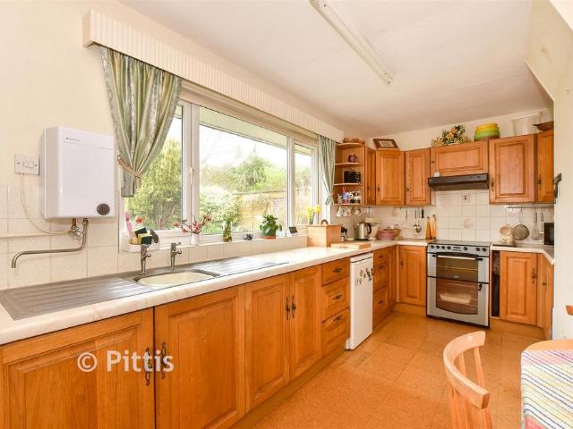 House for sale in Chilton Green, Brighstone