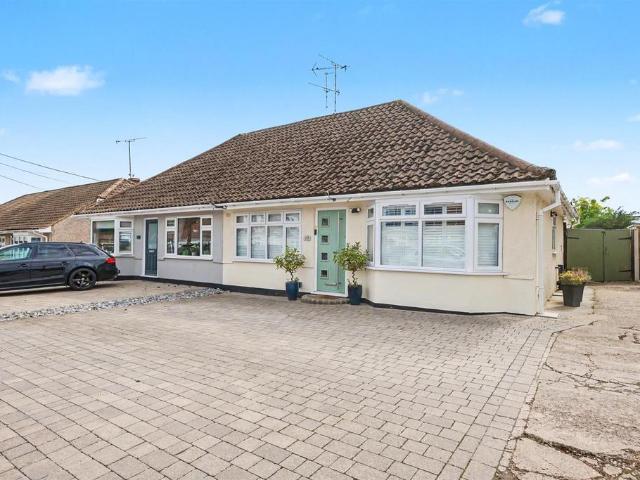 House for sale in Ashingdon, Barling