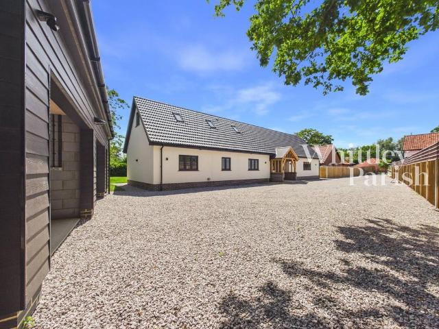 House for sale in East Tuddenham, Norfolk