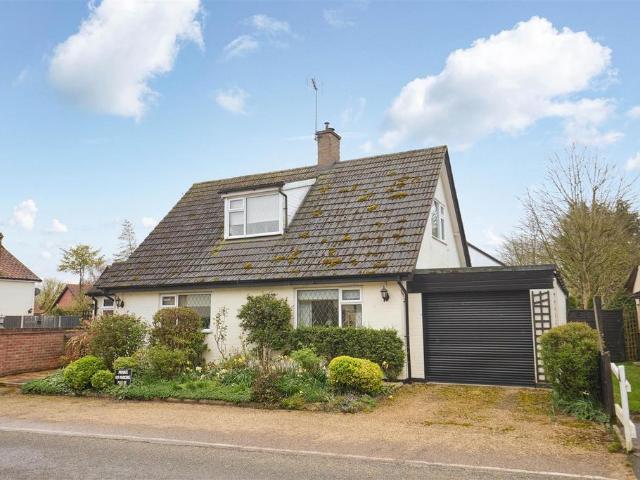 House for sale in Bedingfield, Suffolk