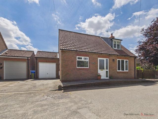 House for sale in Cranswick, East Riding Of Yorkshire