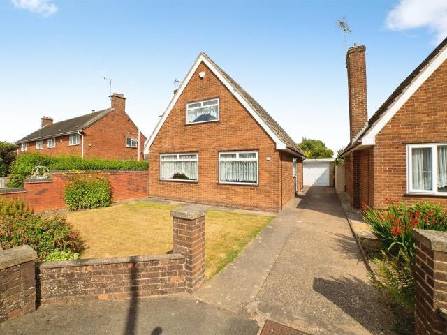 House for sale in Elmton, East Midlands