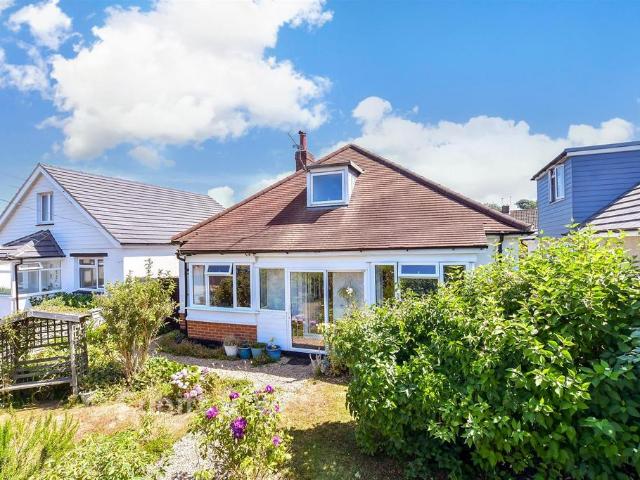 House for sale in Felpham, Clapham