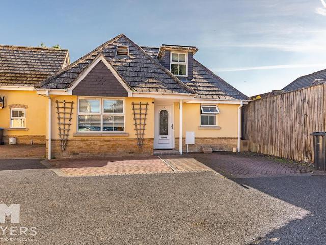 House for sale in Kinson, Bournemouth