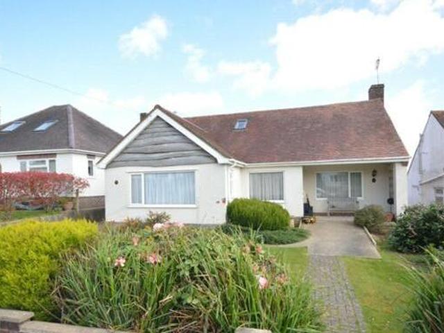 House for sale in Broadstone