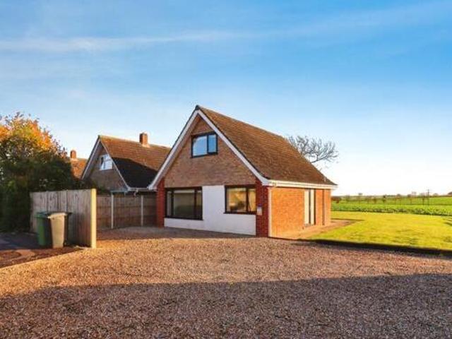 House for sale in East Bank, Norfolk