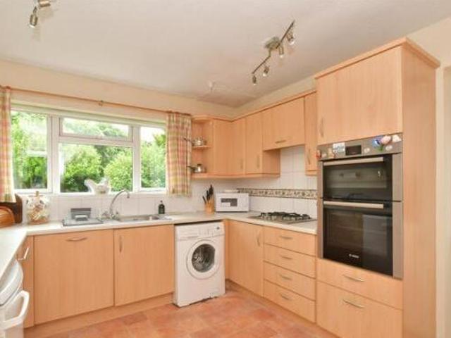 House for sale in Spring Vale, Hampshire