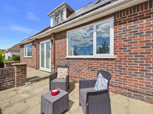 Cottage for sale in Worthing, West Sussex
