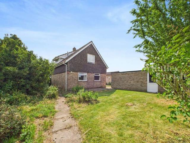 Cottage for sale in Wacton, South Norfolk