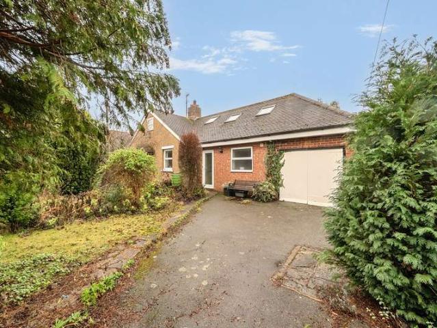 Cottage for sale in Upper Sundon, Bedfordshire