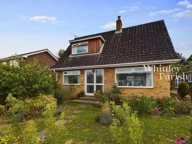 Cottage for sale in Harleston, South Norfolk