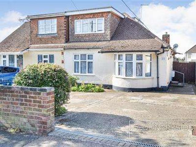 Cottage for sale in Bowers Gifford and North Benfleet, South Benfleet