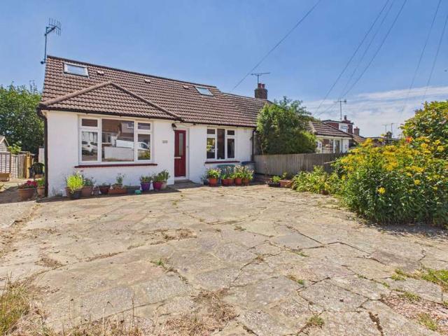 Cottage for sale in Fishersgate, West Sussex