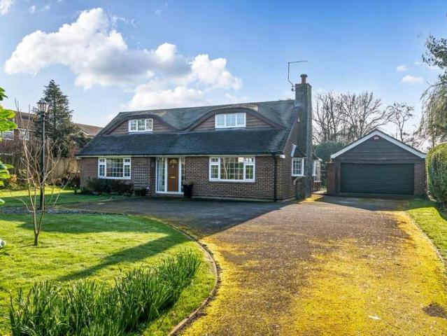 Cottage for sale in Spring Vale, Hampshire