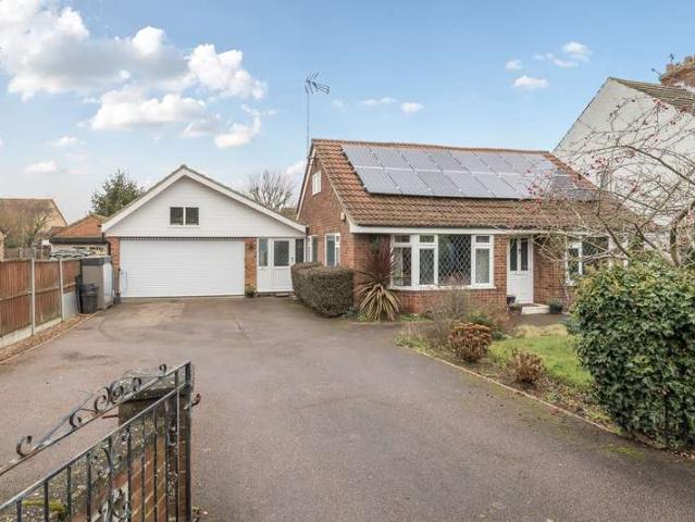 Cottage for sale in Flitwick, Central Bedfordshire