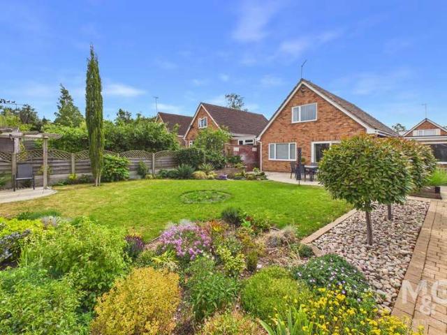Cottage for sale in Chedburgh, Suffolk