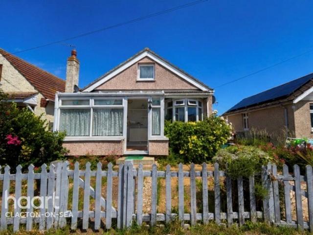 House for rent in Dale Hill, Essex