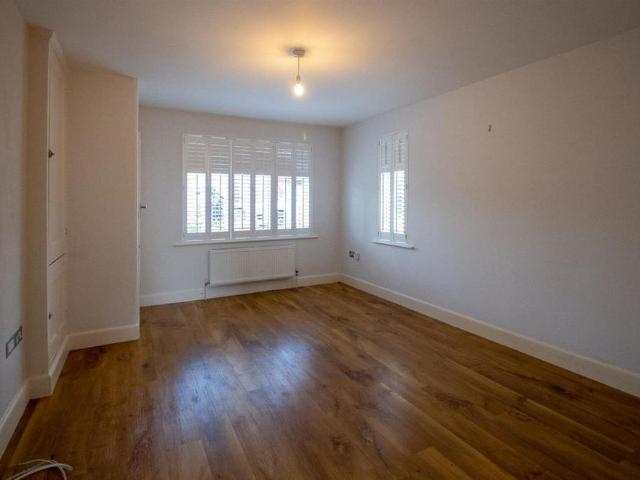 House for rent in Perryfields, West Sussex