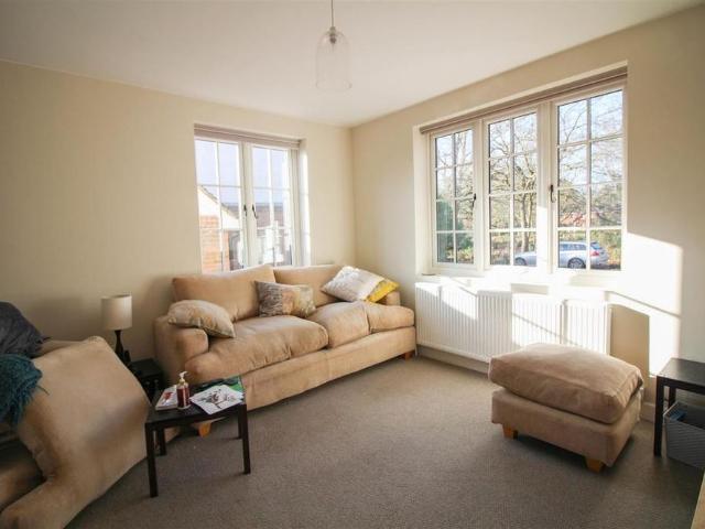 House for rent in Burrowhill, Surrey Heath