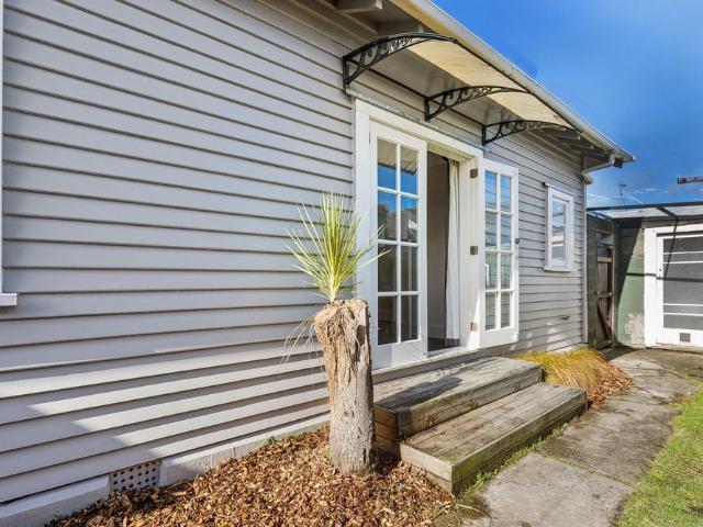 House for rent in Heathcote, Canterbury