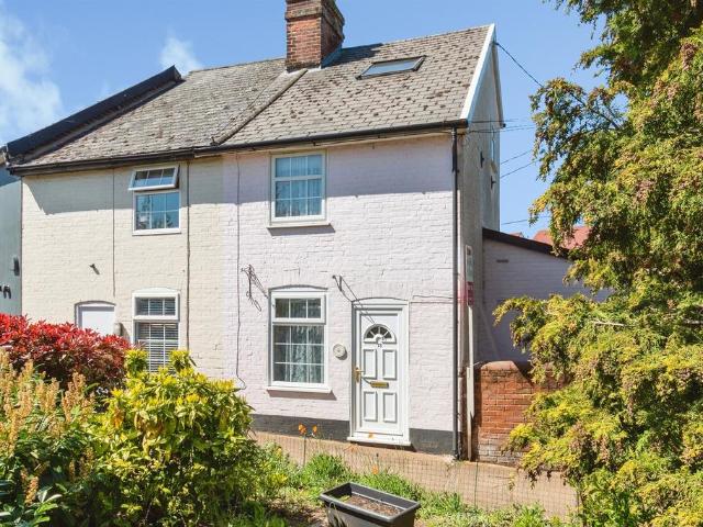 House for sale in Bedingfield, Suffolk