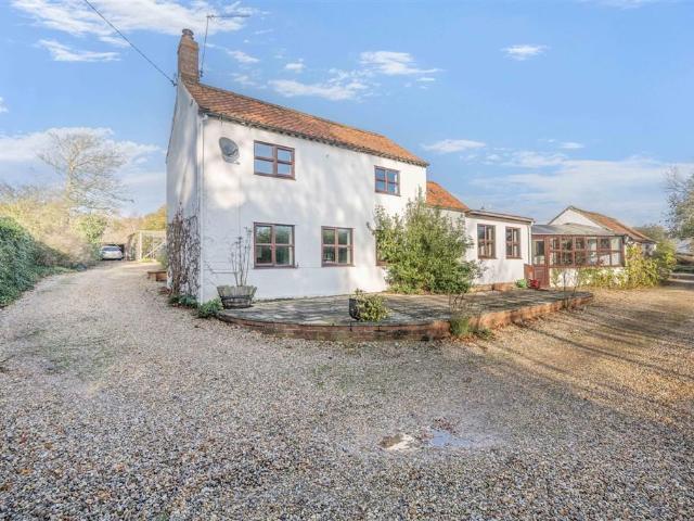 House for sale in East Tuddenham, Norfolk