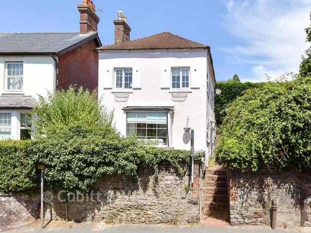 House for sale in Marehill, Horsham