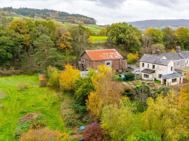 House for sale in Builth Wells, Wales