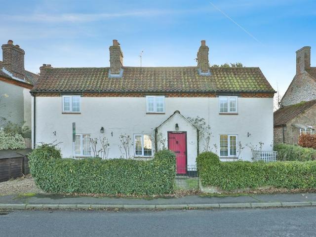 House for sale in East Tuddenham, Norfolk