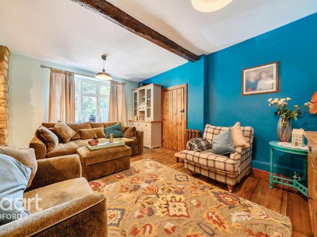 House for sale in Rushden, North Northamptonshire