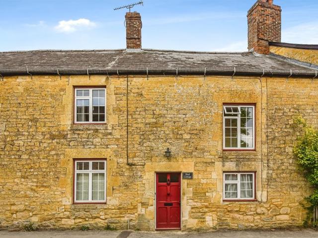 House for sale in Marnhull, East Dorset