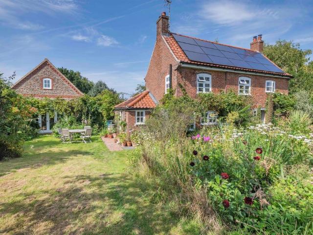 House for sale in Walcott, Comers